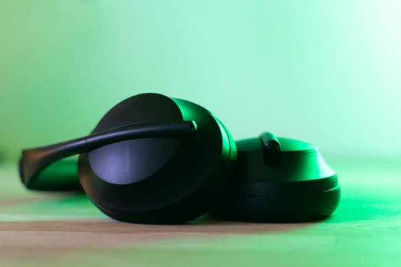 Wireless ANC Earbuds